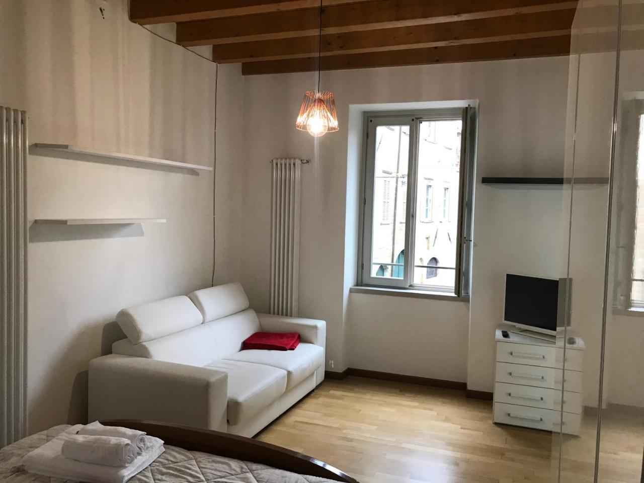 Apartment Myroom Citta Alta 2 *